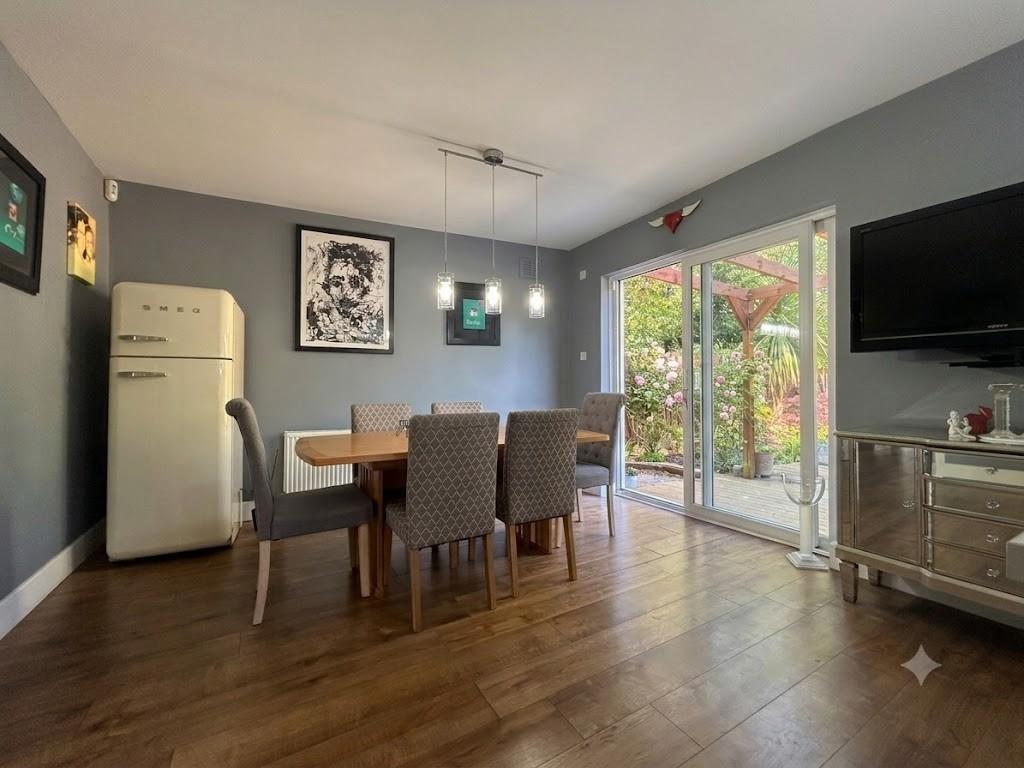 Grants Close, Mill Hill, NW7, London